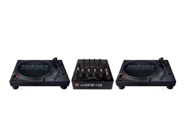 Technics SL-1210 MK7 & Xone 43 Package Deal